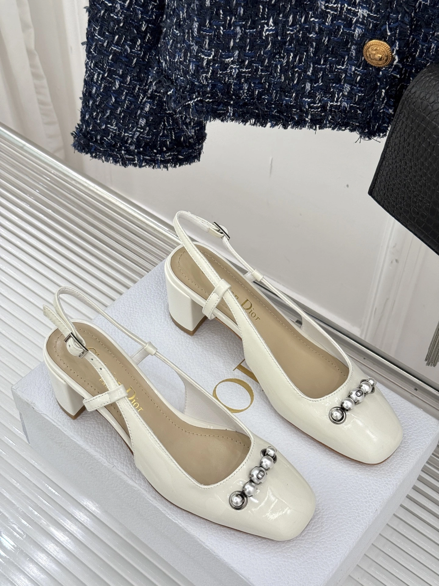 COCO-- 4ior KDV346VNI_S26W Calfskin Paris Heel height：5.5cm item:E-X000H2332